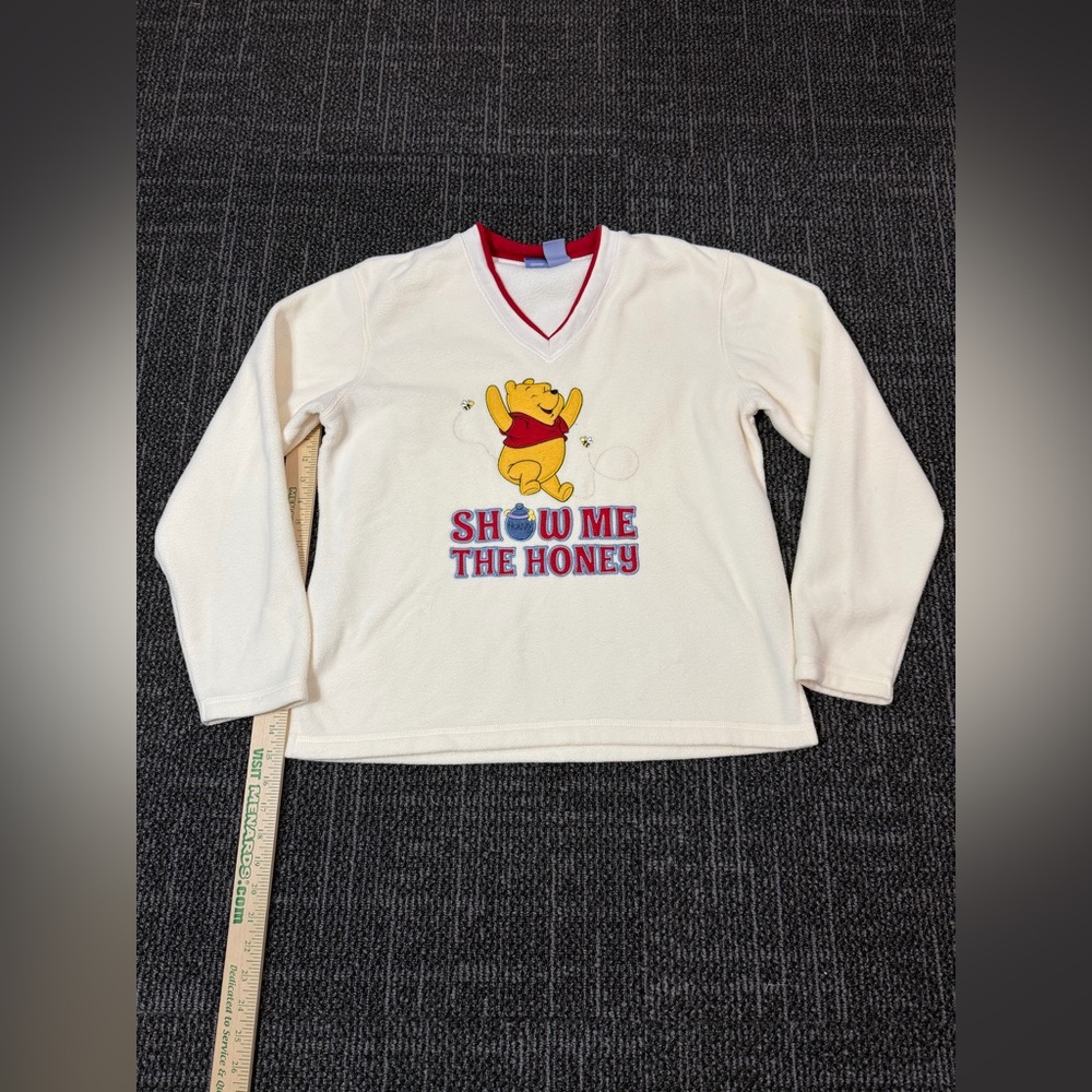 Vintage 1990s Winnie The Pooh Disney V Neck Sweatshirt Large